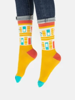 Bookshelf socks